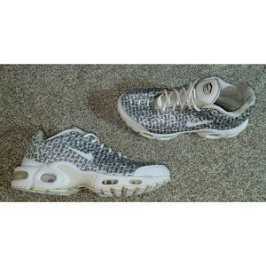 Air Max Plus Just Do It Women's Beater's size 7